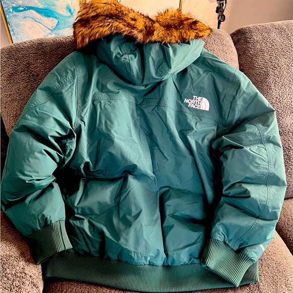 The north face Men’s McMurdo Bomber 600 winter coat - Picture 4 of 6